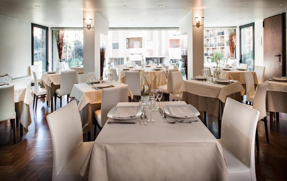 Sardegna Hotel - Suites & Restaurant Cagliari Zewnętrze zdjęcie